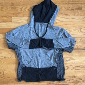 Multi-gray sweatshirt